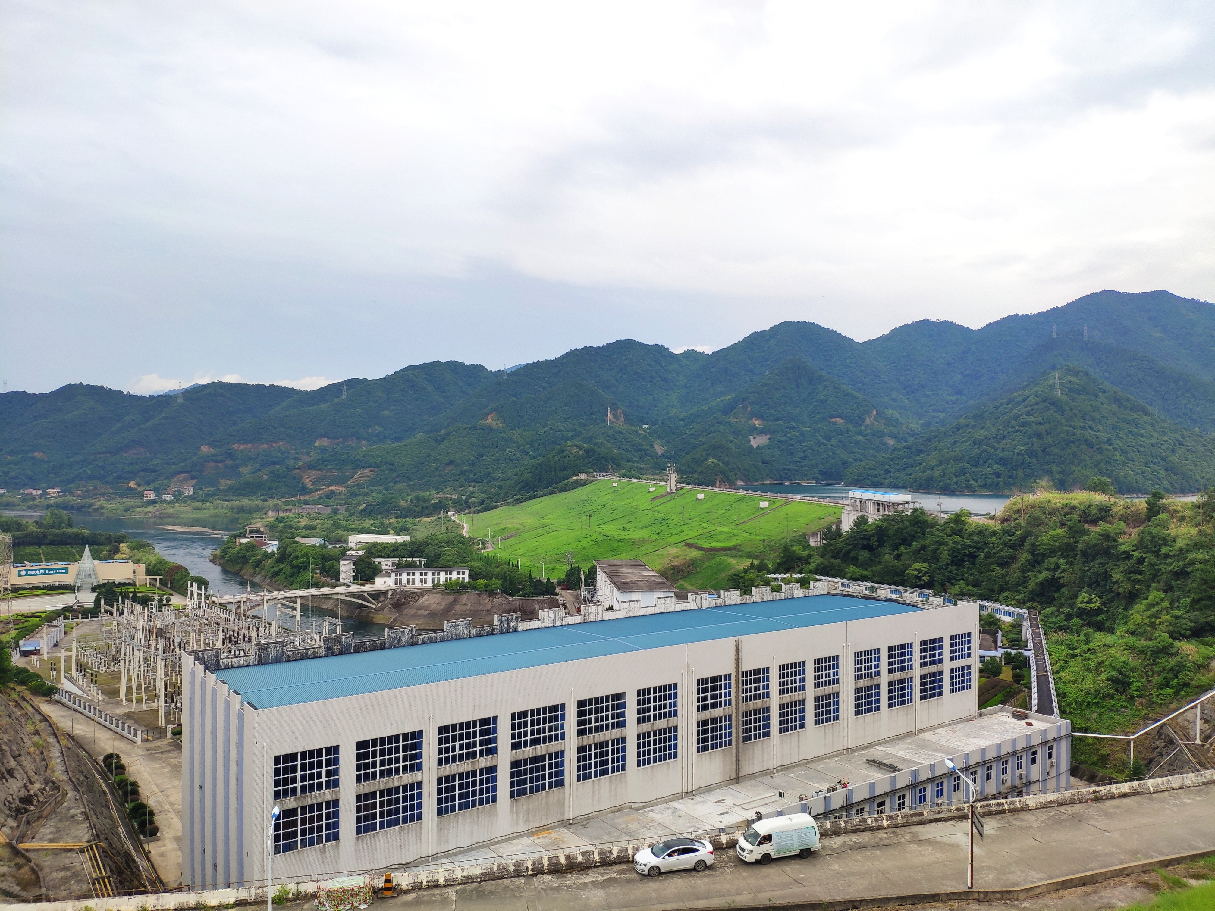行柘林水库路,践五四精神情