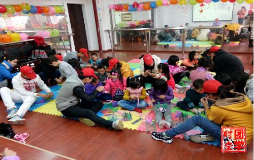满怀童心，编织梦想―记南昌大学青年志愿者协会“童心梦工场”系列活动之“童心课堂”活动