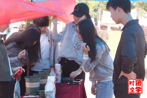 南昌大学“以梵高之名，致敬追梦赤子心”活动顺利展开