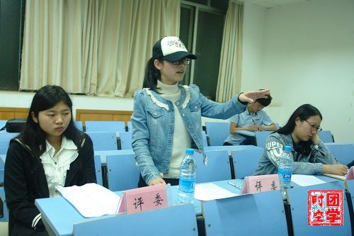 唇枪舌战，儒辩青协――记南昌大学青年志愿者协会第八届辩论赛