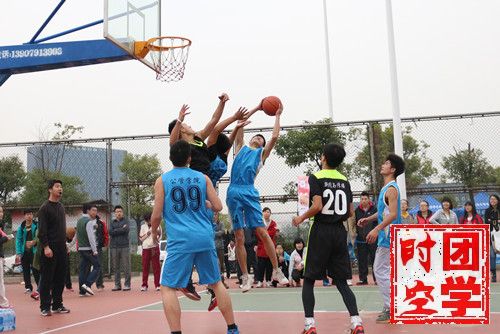 跃动青春 无可阻“篮”――南昌大学“我的篮朋友”首届篮球联赛火热开赛