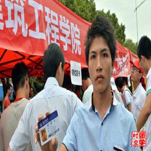 江西青年五四奖章获得者系列报道之永不停歇的奔跑――“夺刀少年”柳艳兵
