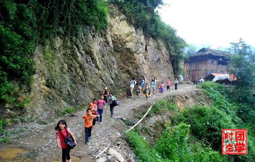 100个南大人的一天系列报道之九漫漫黔行路，风雨志愿情――黔•行支教团创始人陈栋梁访谈录（不是诗歌）