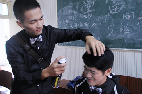 舞乐香樟_传承古韵:南昌大学大学生艺术团征战江西省第八届大学生艺术展演系列报道之三――竞赛篇（声乐和乐器类）